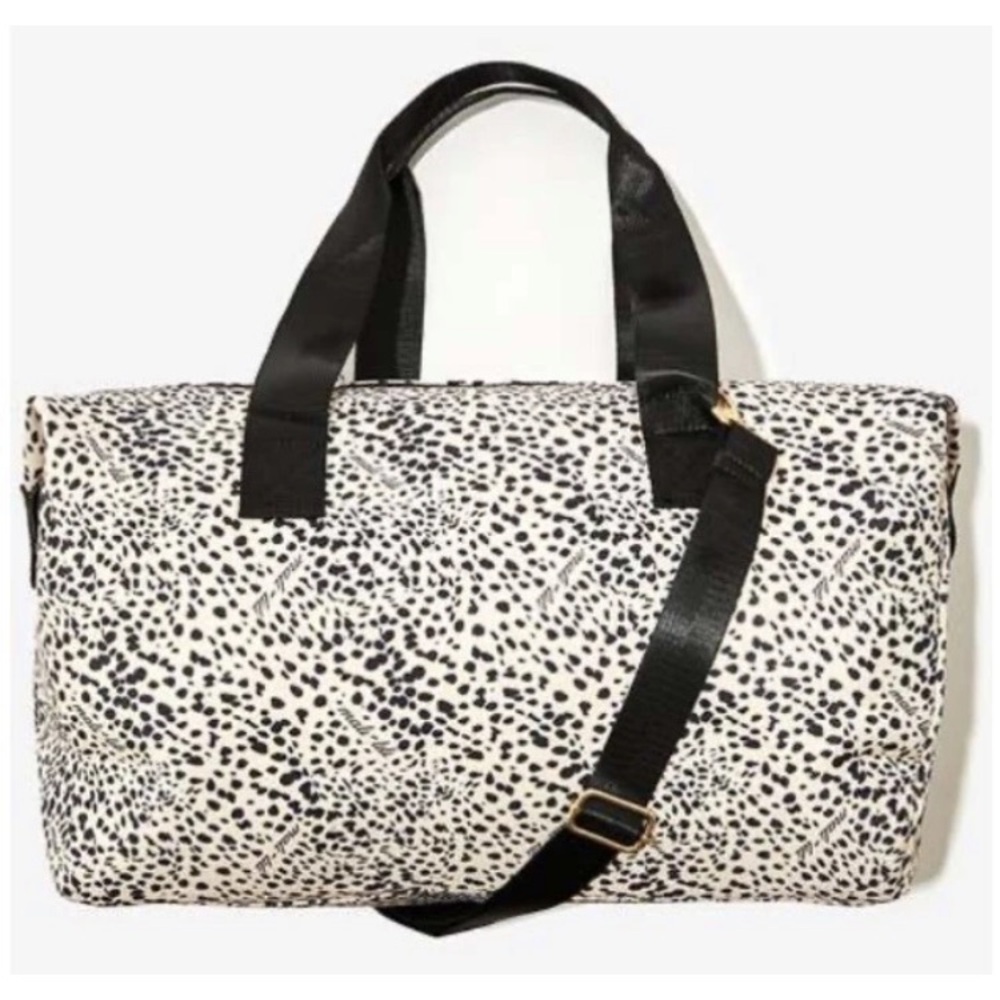 Mali & Lili Weekender Duffel Bag ~ Brand New With Tags! $128 Value!! ❤️